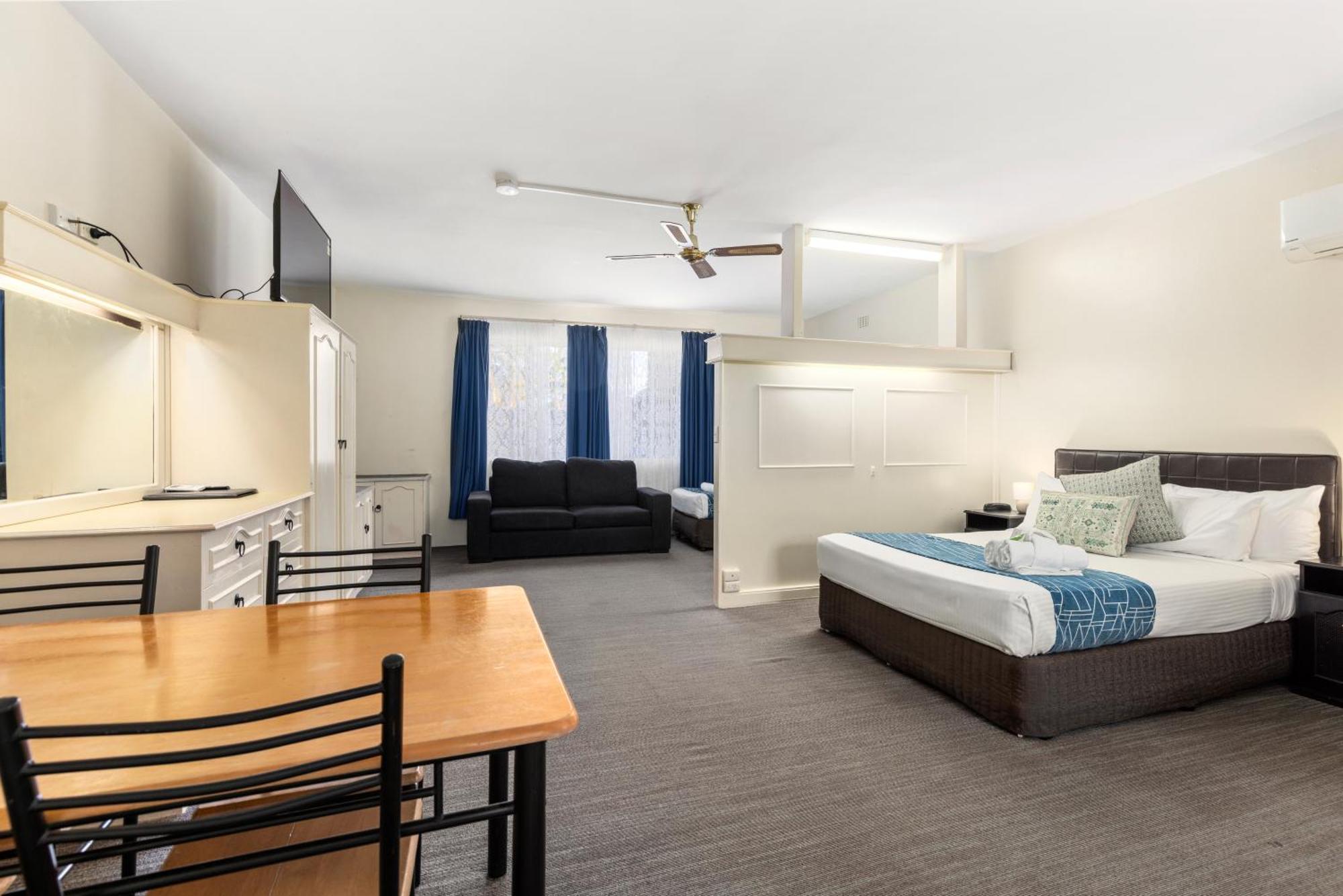 קופס הארבור Sanctuary Resort Motor Inn מראה חיצוני תמונה